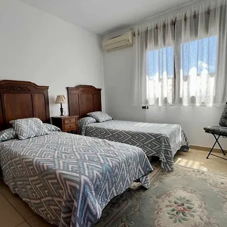 Casa Judibar Con Zona De Barbacoa Y Piscina
