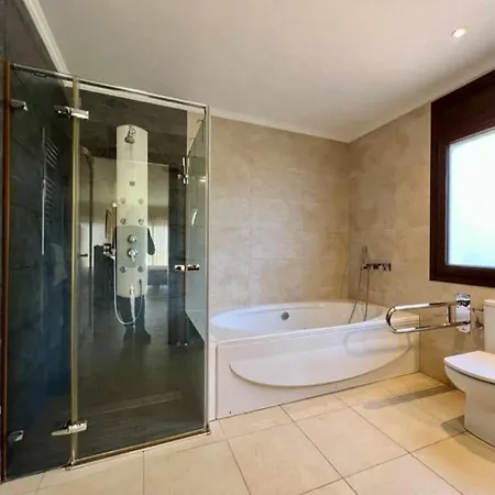 Casa Judibar Con Zona De Barbacoa Y Piscina